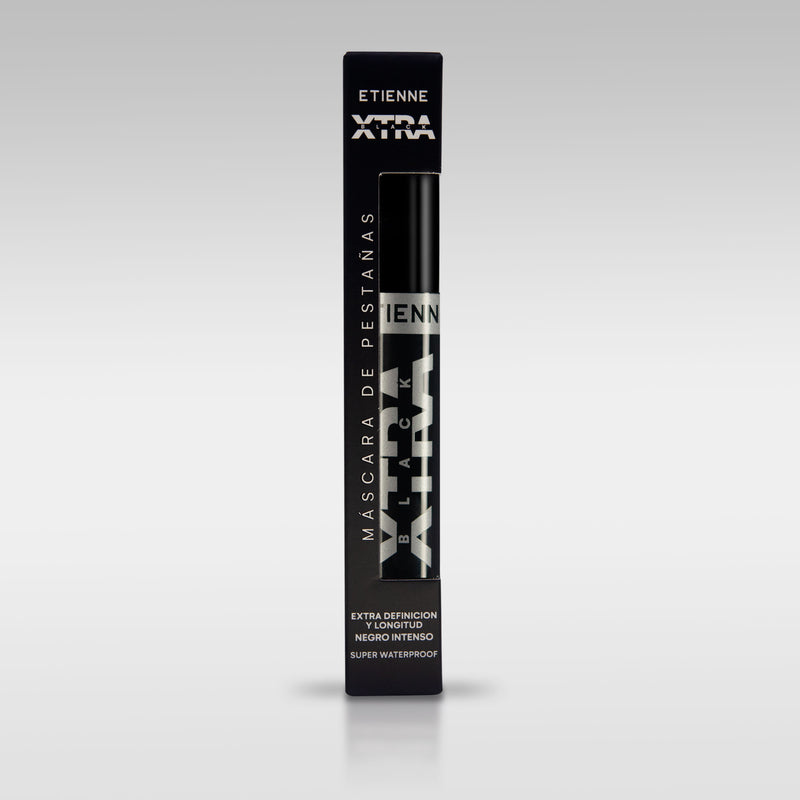 Mascara de Xtra Black Super Waterproof