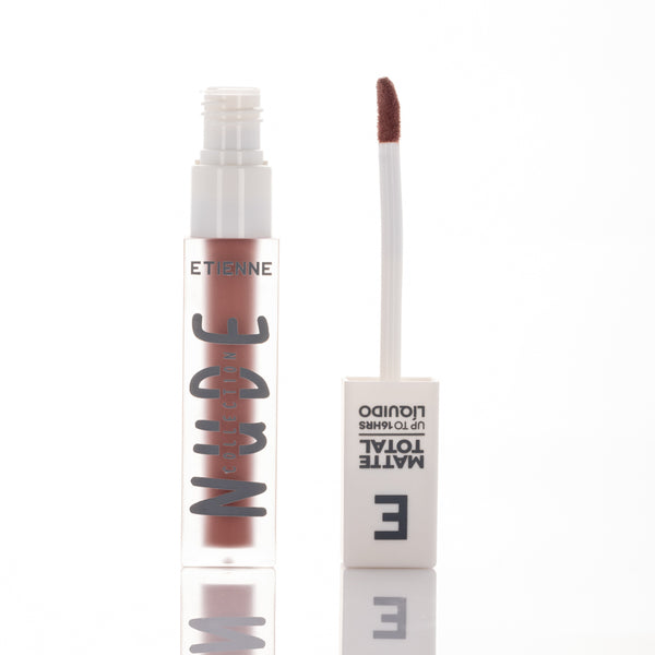 Labial liquido Matte Strong Nude Collection Etienne