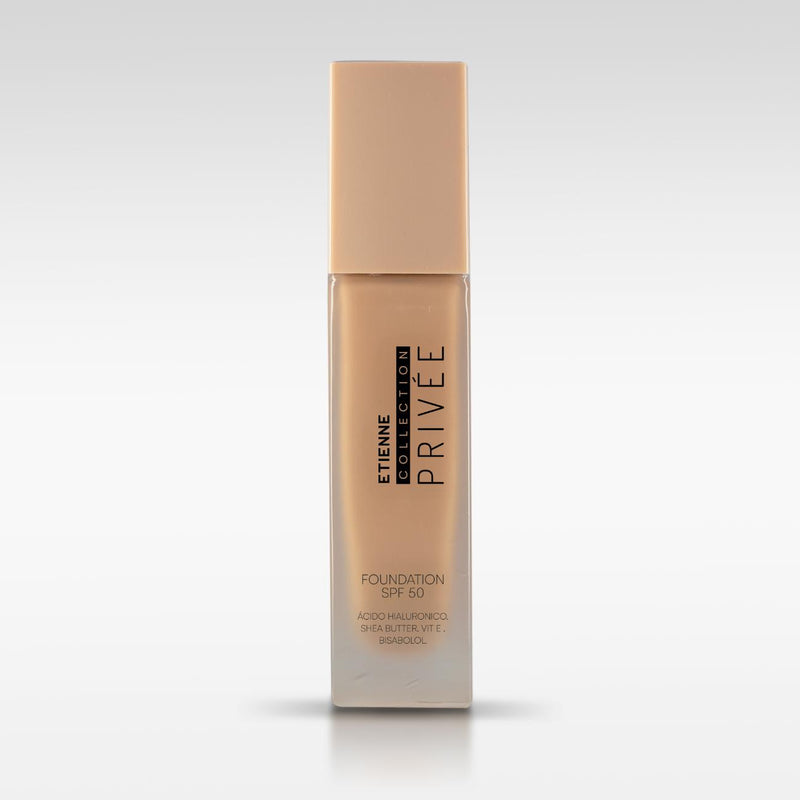 Privee Foundation SPF 50 Medium 02 con Acido Hialuronico y Vitamina E